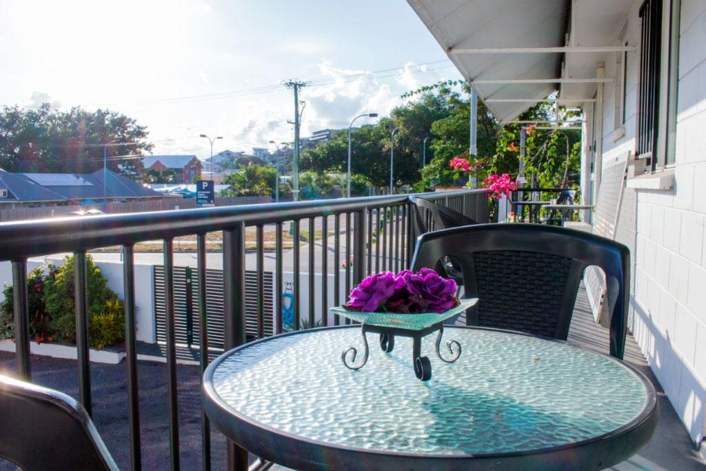 Foreign Exchange Accommodation-Beachside Townsville Exterior foto